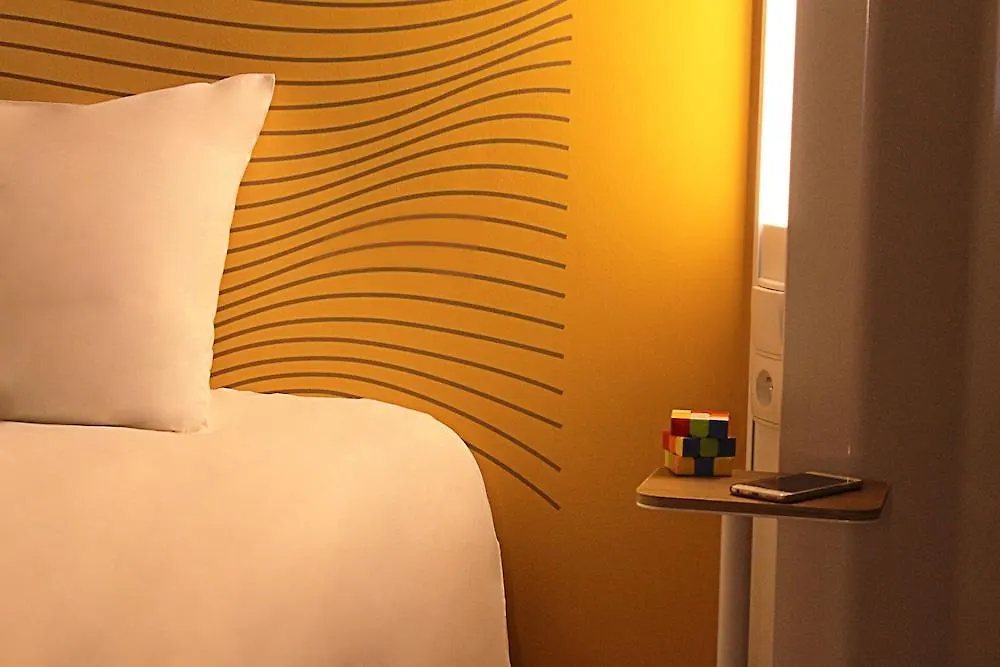 B&B Hotel Igny Palaiseau  Igny (Essonne)